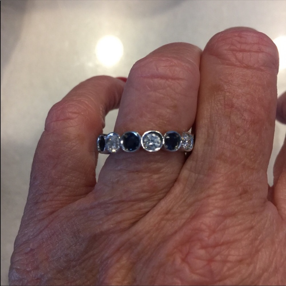 ❤️Sapphire and diamond band